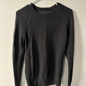 Lululemon Grey Wool Long Sleeve size 4